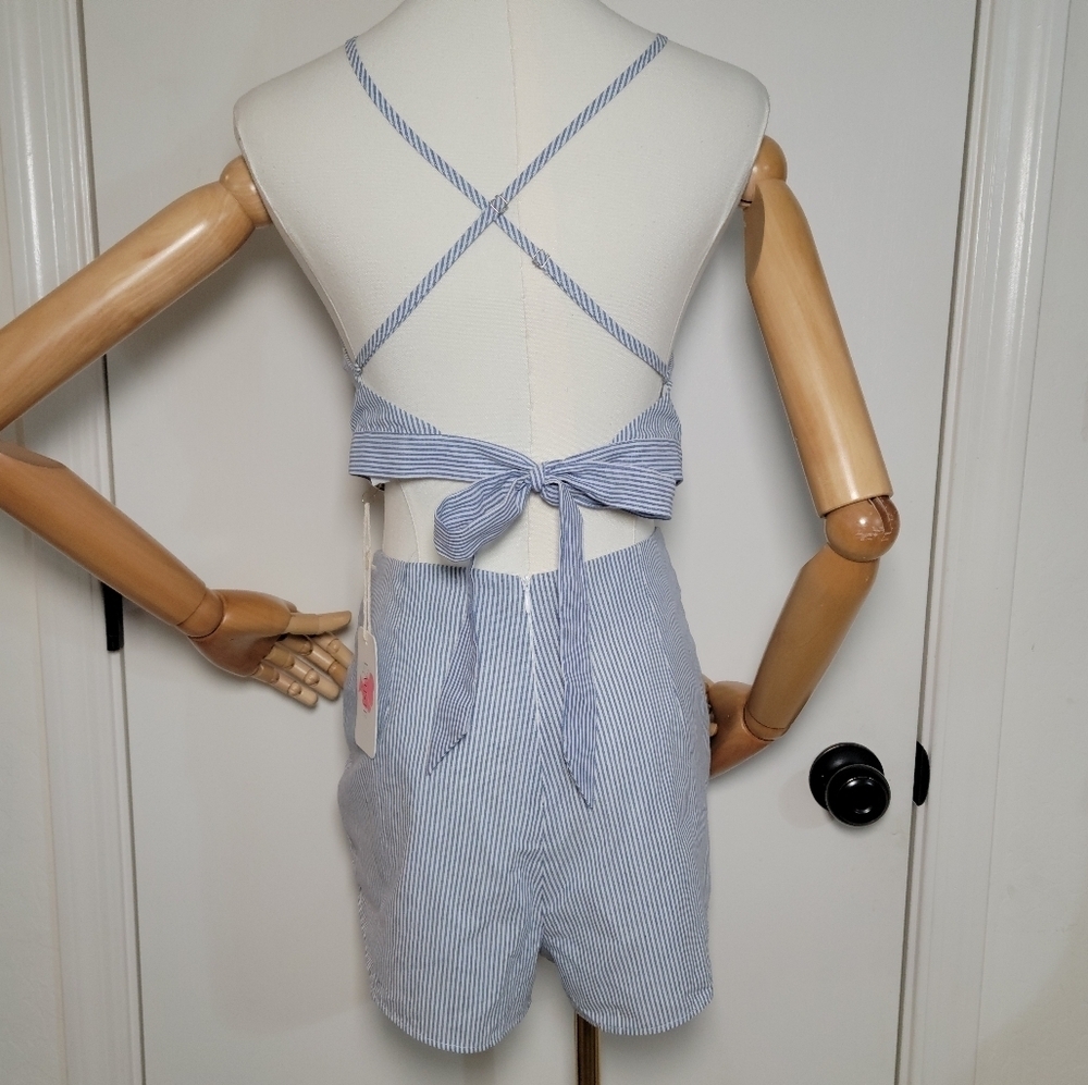 L’atiste by Amy Pinstripe Two-Piece Set Summer Beach Set Size Medium - Picture 9 of 15